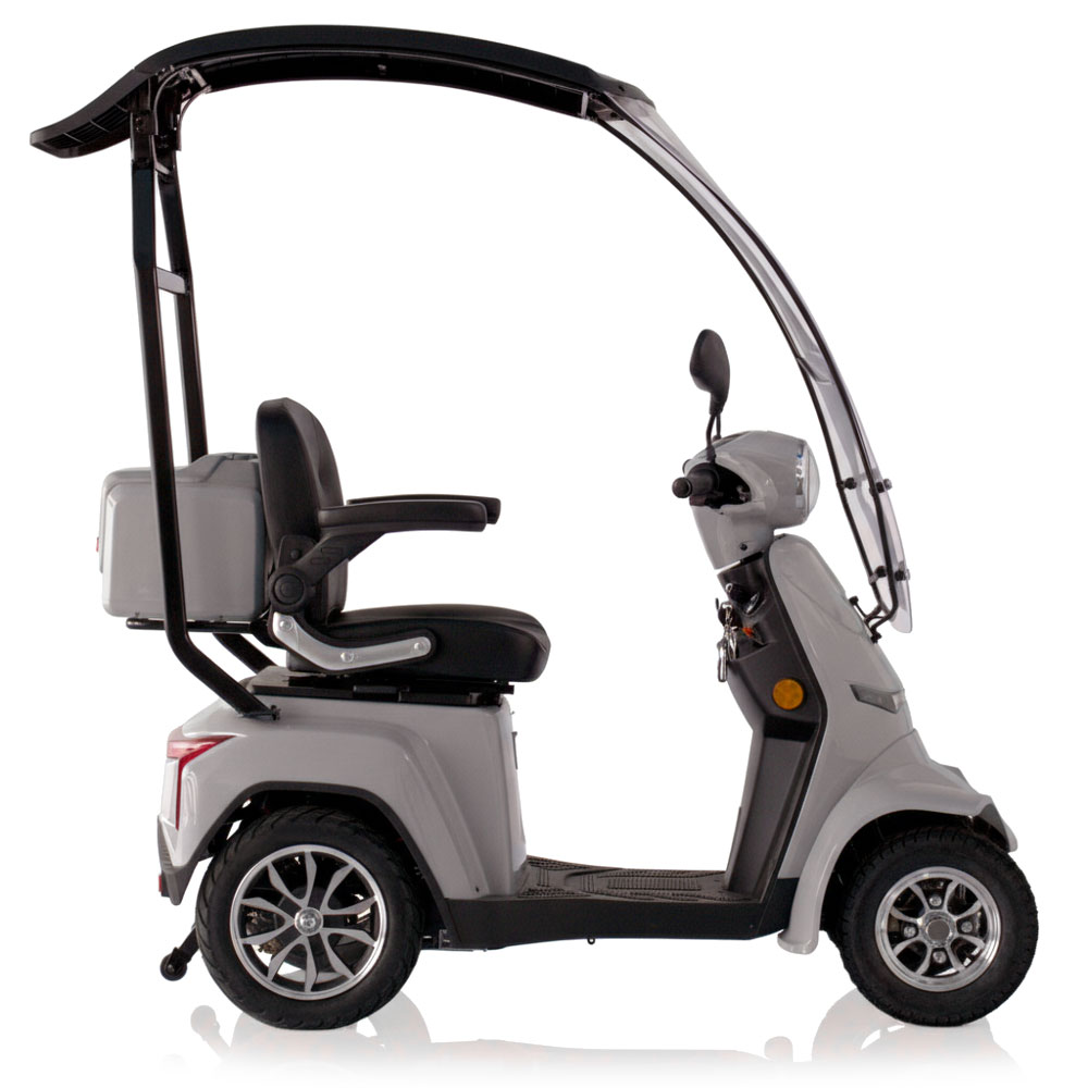 scooter elettrico vega4 con cappottina rigida